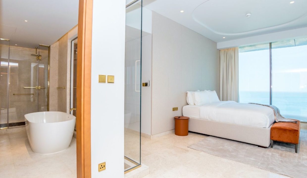 Beachfront Luxury Living | 4BR+M at Palm Jumeirah-24