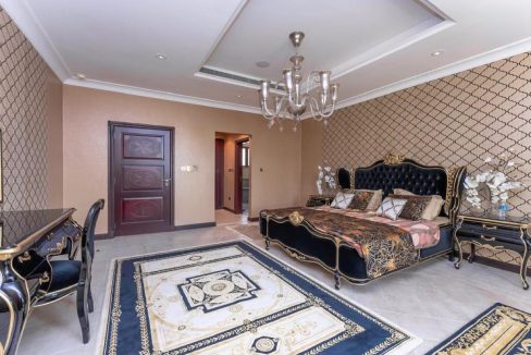5BR Garden Home | Frond P | Private Beach-28