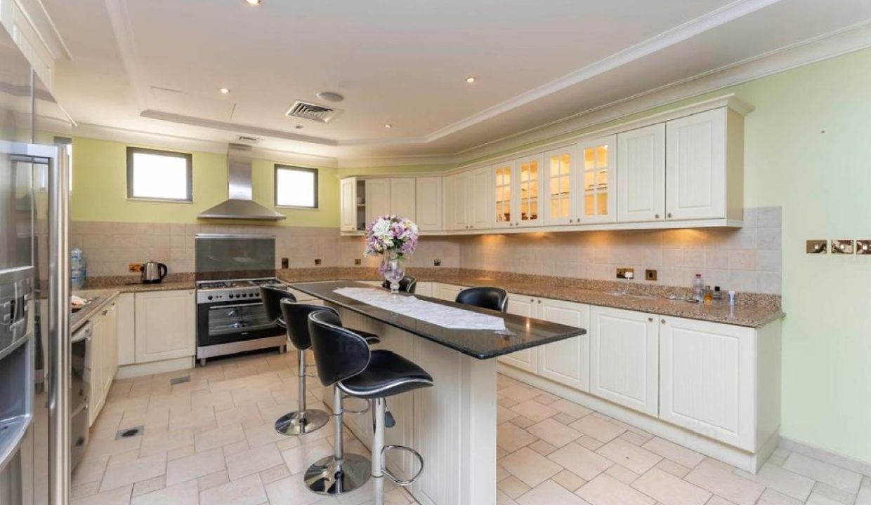 5BR Garden Home | Frond P | Private Beach-29