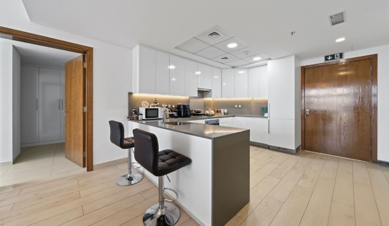 Luxury 2BR Sea View | Azizi Mina Palm Jumeirah-4