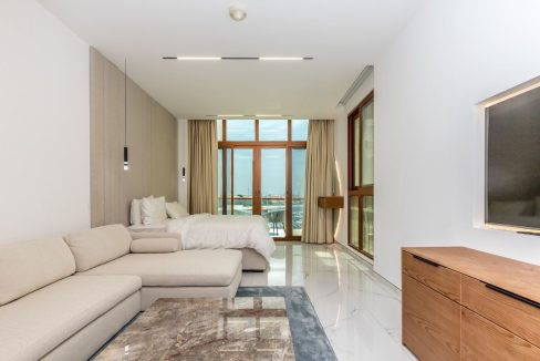 Cozy Studio - Sea View | At Palm View East-1