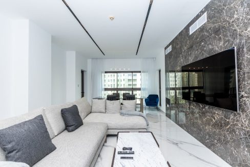 Luxury 3BR Fully Upgraded & Furnished-1