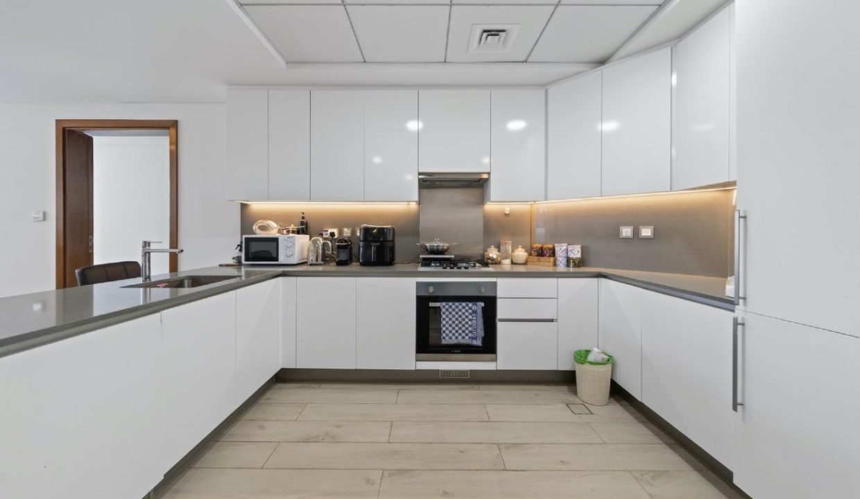 Luxury 2BR Sea View | Azizi Mina Palm Jumeirah-5