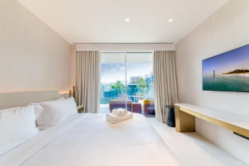 Furnished 2 BR Apartment in Palm Jumeirah-6