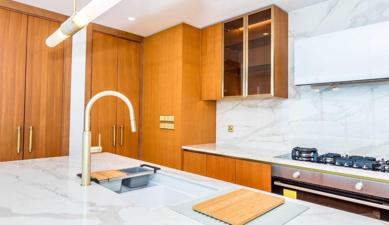 Beachfront Luxury Living | 4BR+M at Palm Jumeirah-6
