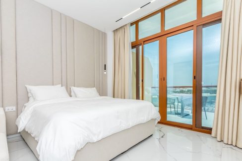 Cozy Studio - Sea View | At Palm View East-9