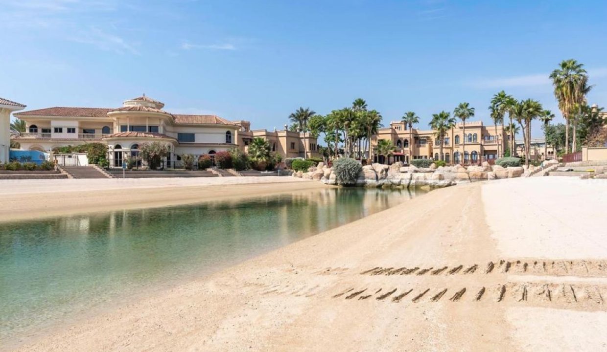5BR Garden Home | Frond P | Private Beach-9