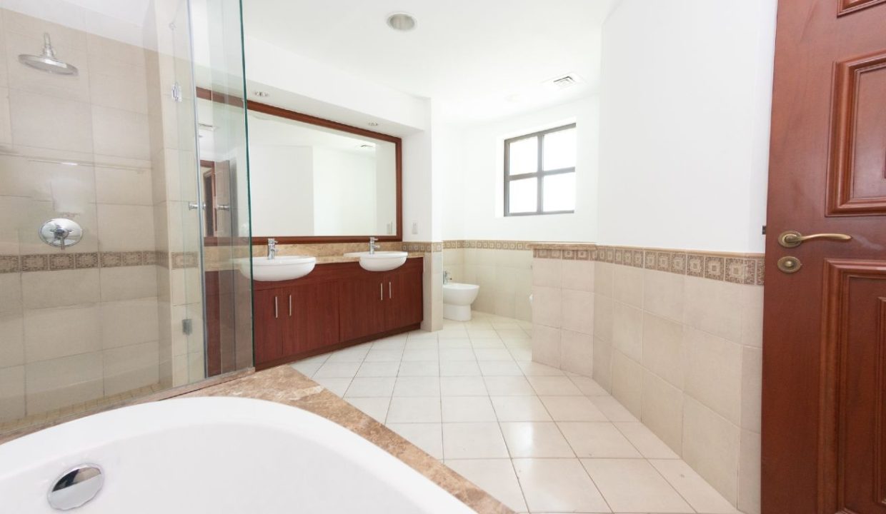 Spacious 2BR D-Type | Golden Mile 1 | Vacant-13
