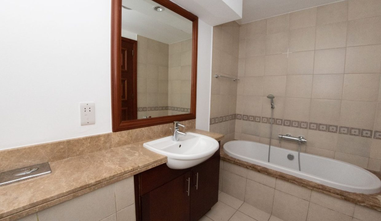 Spacious 2BR D-Type | Golden Mile 1 | Vacant-16