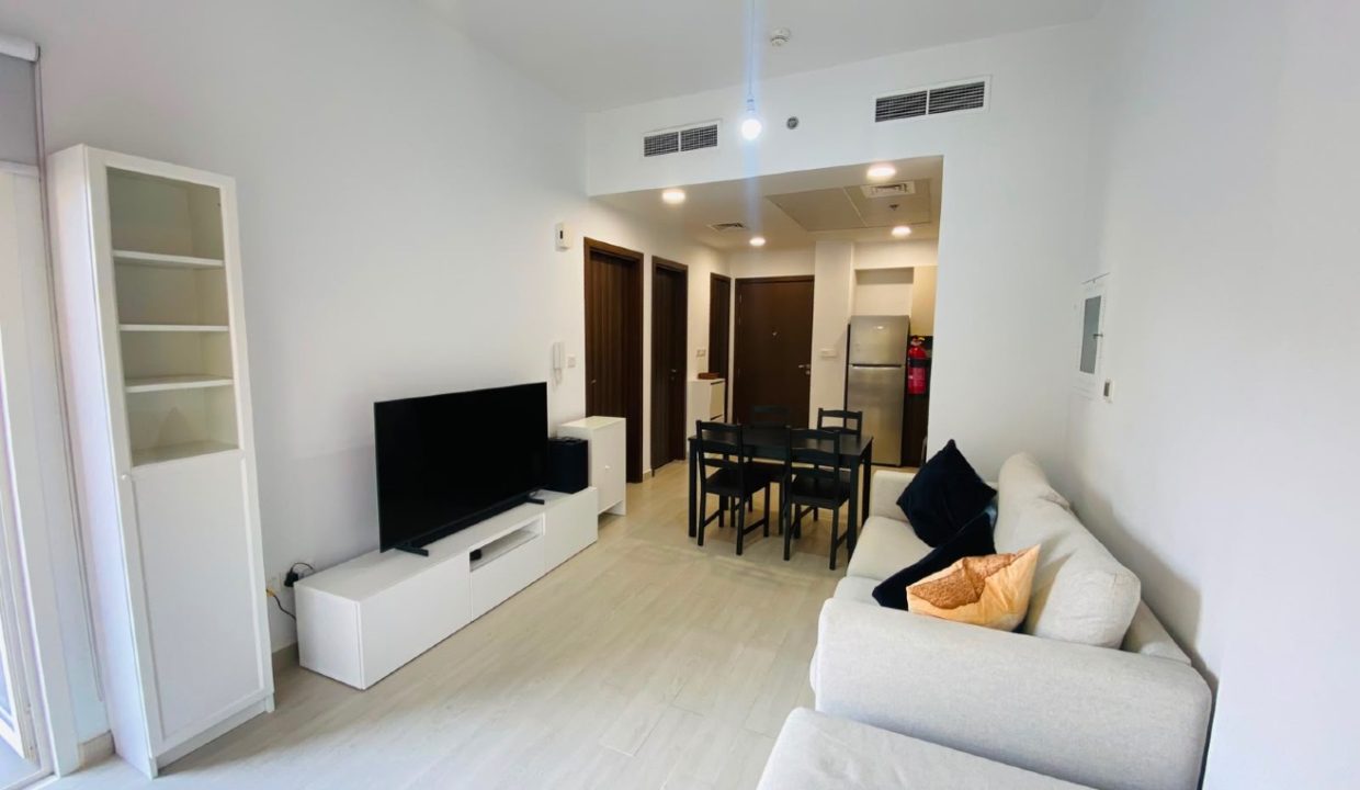 1BD Furnished Pool View Apartment for Rent Remraam-3