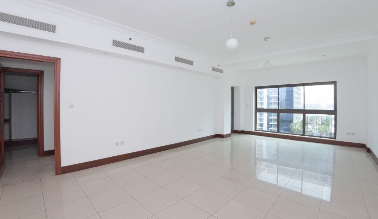 Spacious 2BR D-Type | Golden Mile 1 | Vacant-1