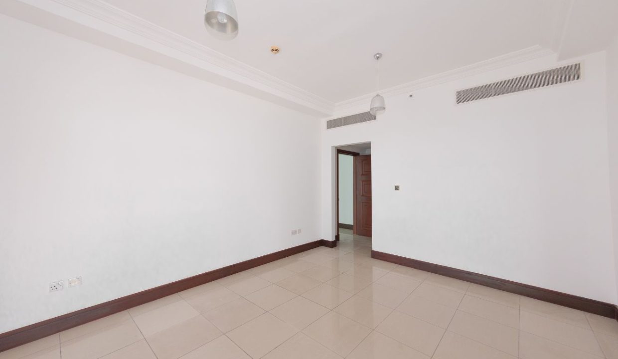 Spacious 2BR D-Type | Golden Mile 1 | Vacant-5