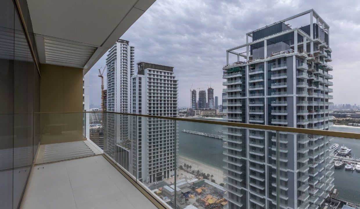 Luxury 1BR Furnished | Sea View | Grand View-17
