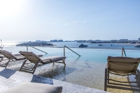 Luxury 2BR | Palm and Sea View| Private Beach-18