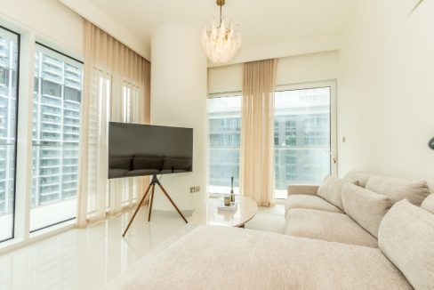 Luxury 1BR Furnished | Sea View | Grand View-3