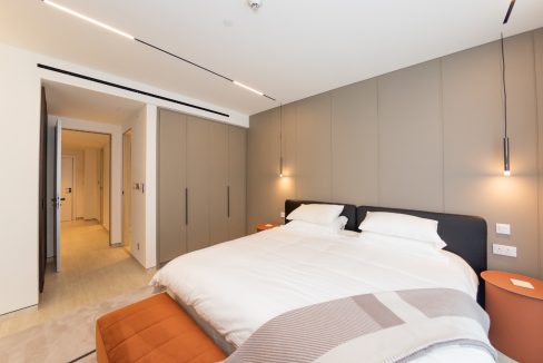 Exclusive|Fully Renovated 1BR |Spacious terrace-2