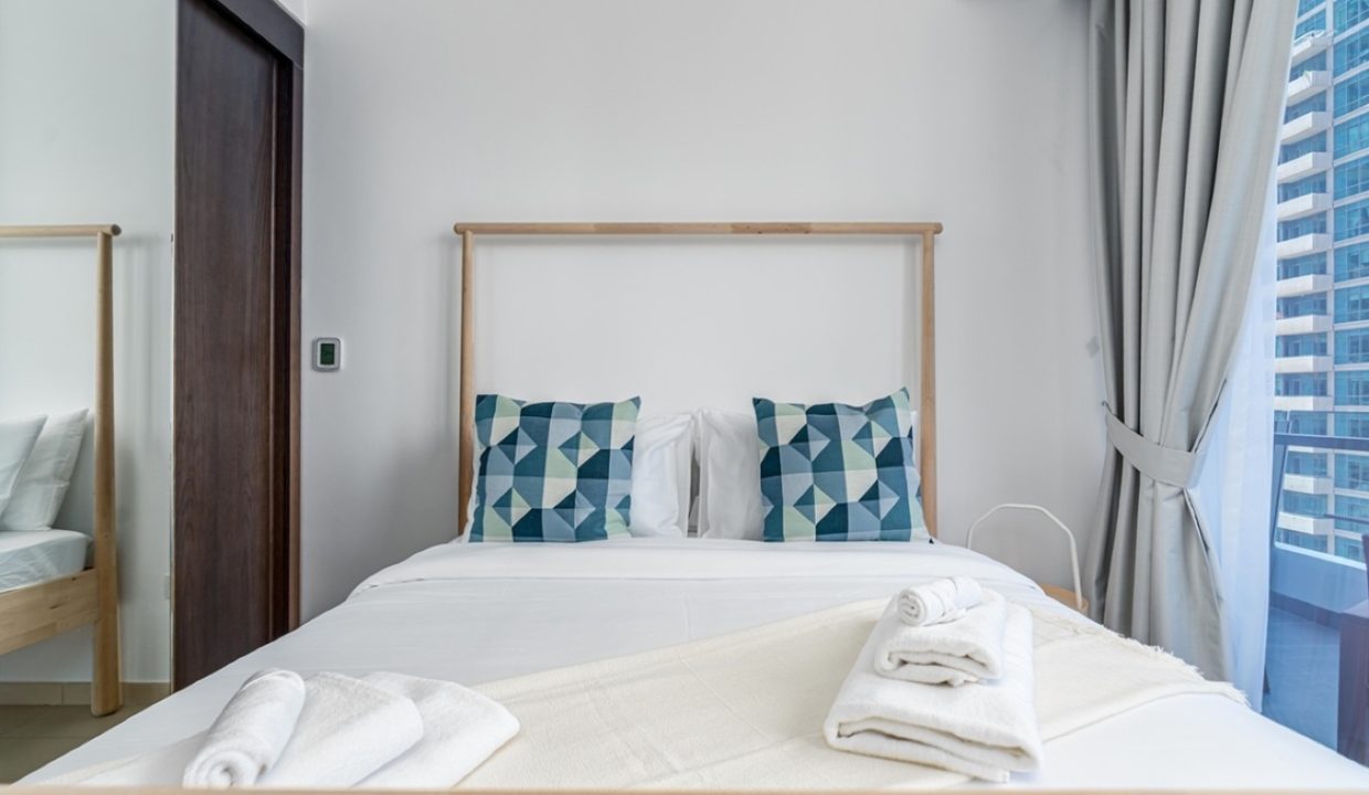 Fully Furnished 2-BR with Full Marina View-11