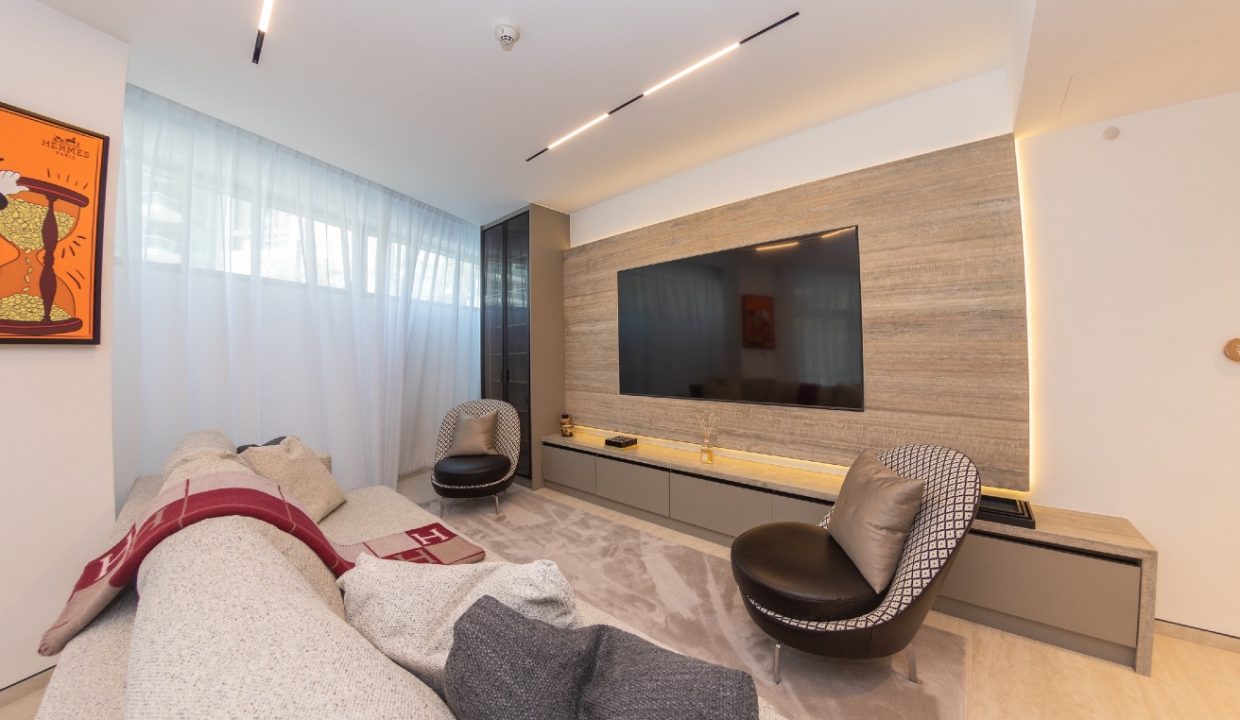 Exclusive|Fully Renovated 1BR |Spacious terrace-13