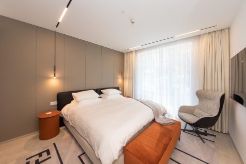 Exclusive|Fully Renovated 1BR |Spacious terrace-19