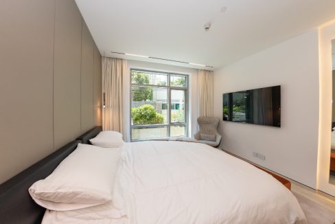 Exclusive|Fully Renovated 1BR |Spacious terrace-20