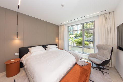 Exclusive|Fully Renovated 1BR |Spacious terrace-3
