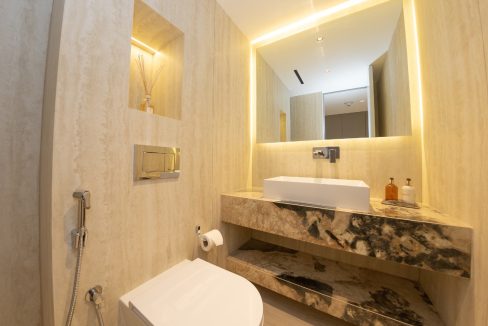 Exclusive|Fully Renovated 1BR |Spacious terrace-22