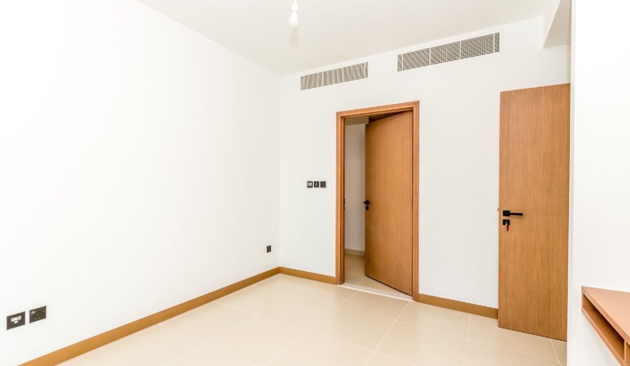 Spacious 2BR | Marina View | Vida Residences-5