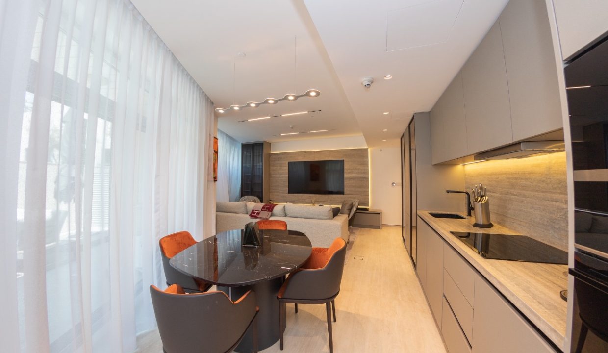Exclusive|Fully Renovated 1BR |Spacious terrace-7