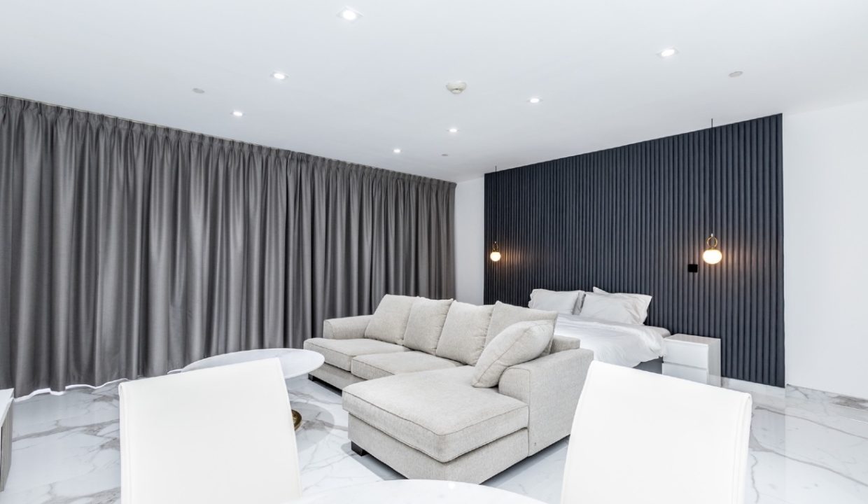 Luxury Upgraded Studio | 715 Sq Ft | Murjan 2-14