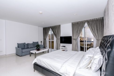 Large Upgraded Studio |Murjan 2-18