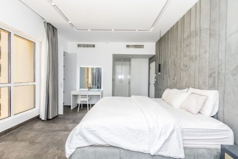 Stunning 2BR | Designer Furnished | Full Sea View-23