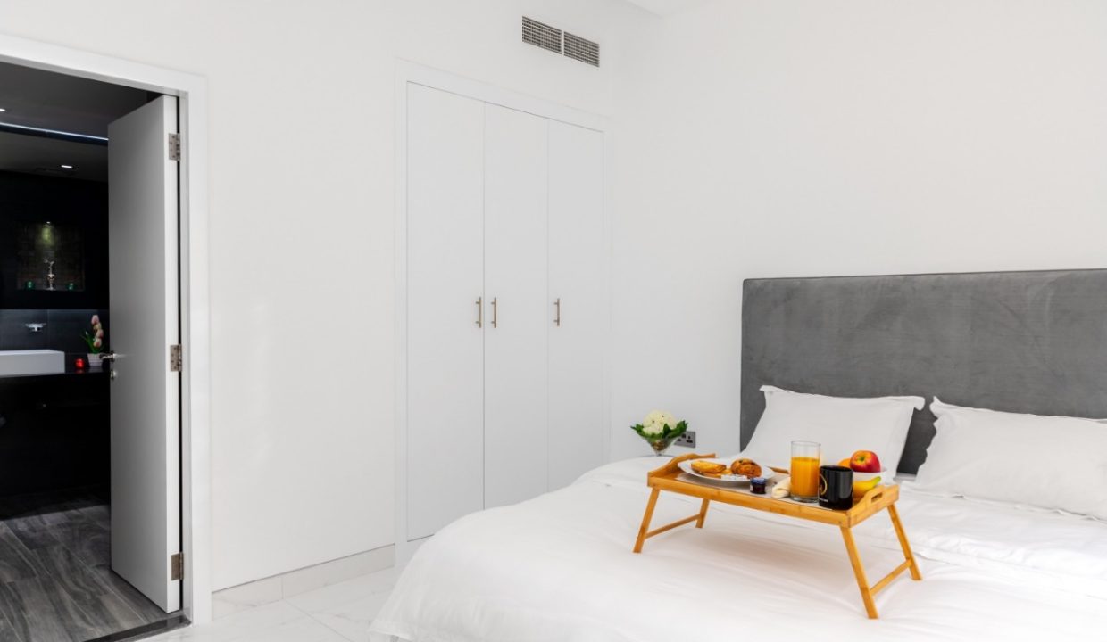 Furnished Upgraded 1BR | Sea View | Bahar 6-5