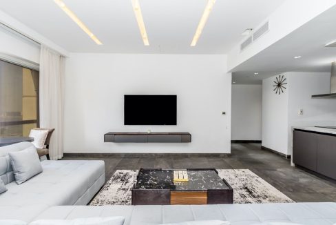 Stunning 2BR | Designer Furnished | Full Sea View-5