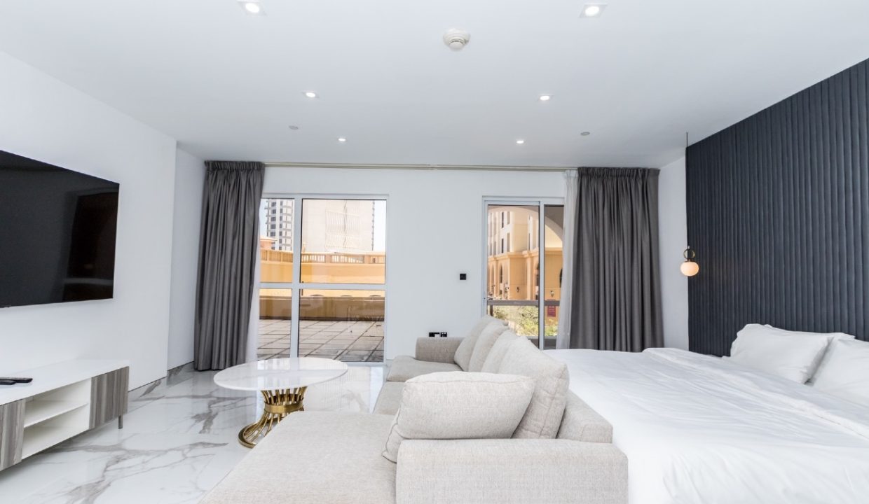 Luxury Upgraded Studio | 715 Sq Ft | Murjan 2-5