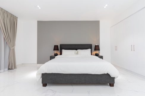 Spacious Upgraded Studio | Murjan 2-8