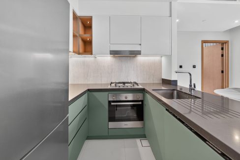 Spacious Furnished 1BR | Vida Residences-5