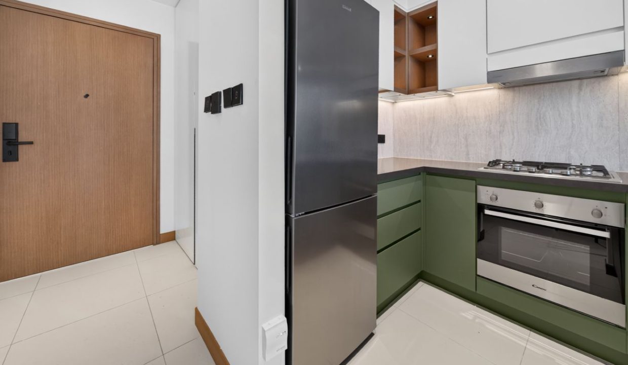 Spacious Furnished 1BR | Vida Residences-6