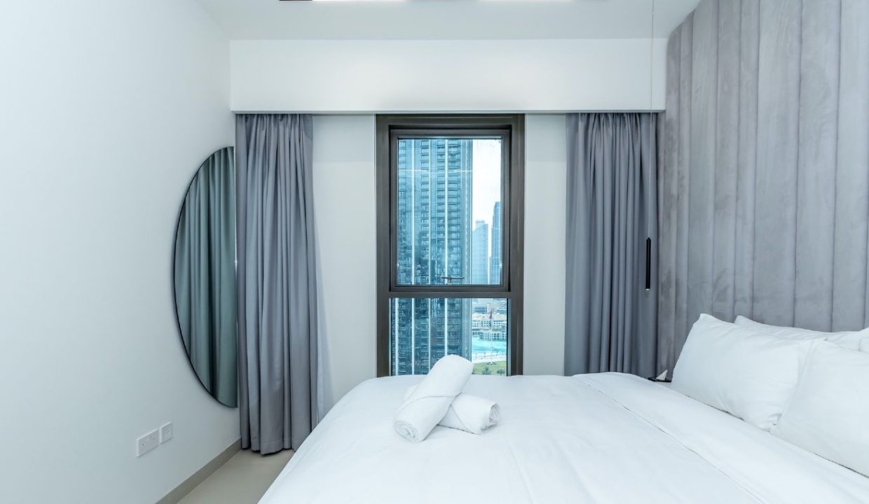 Upgraded Furnished 3BR + Maid | Burj Crown-13