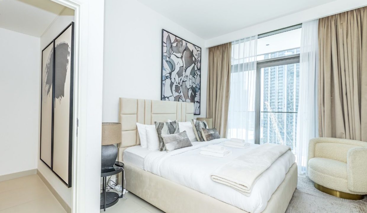Fully Furnished 3BR + Maid | Upgraded | Burj Crown-15