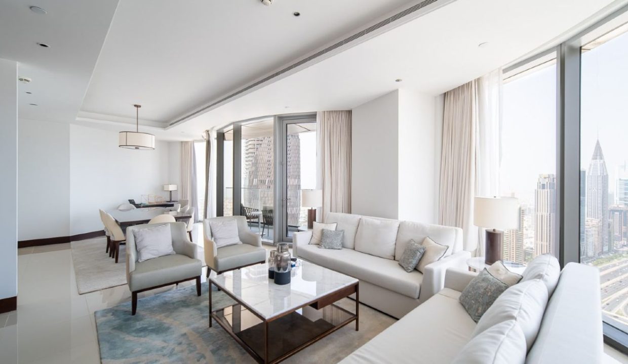 Luxury 4BR + Maid | Fully Furnished Serviced Apart-15