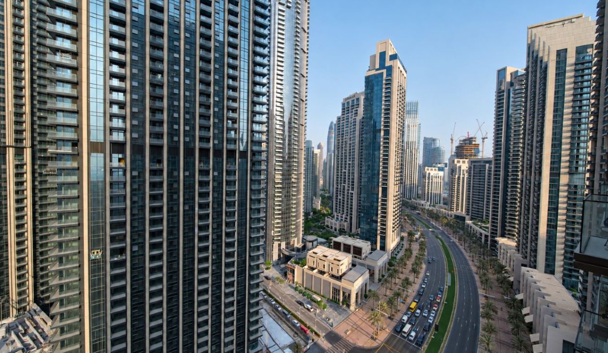 Upgraded Furnished 3BR + Maid | Burj Crown-20