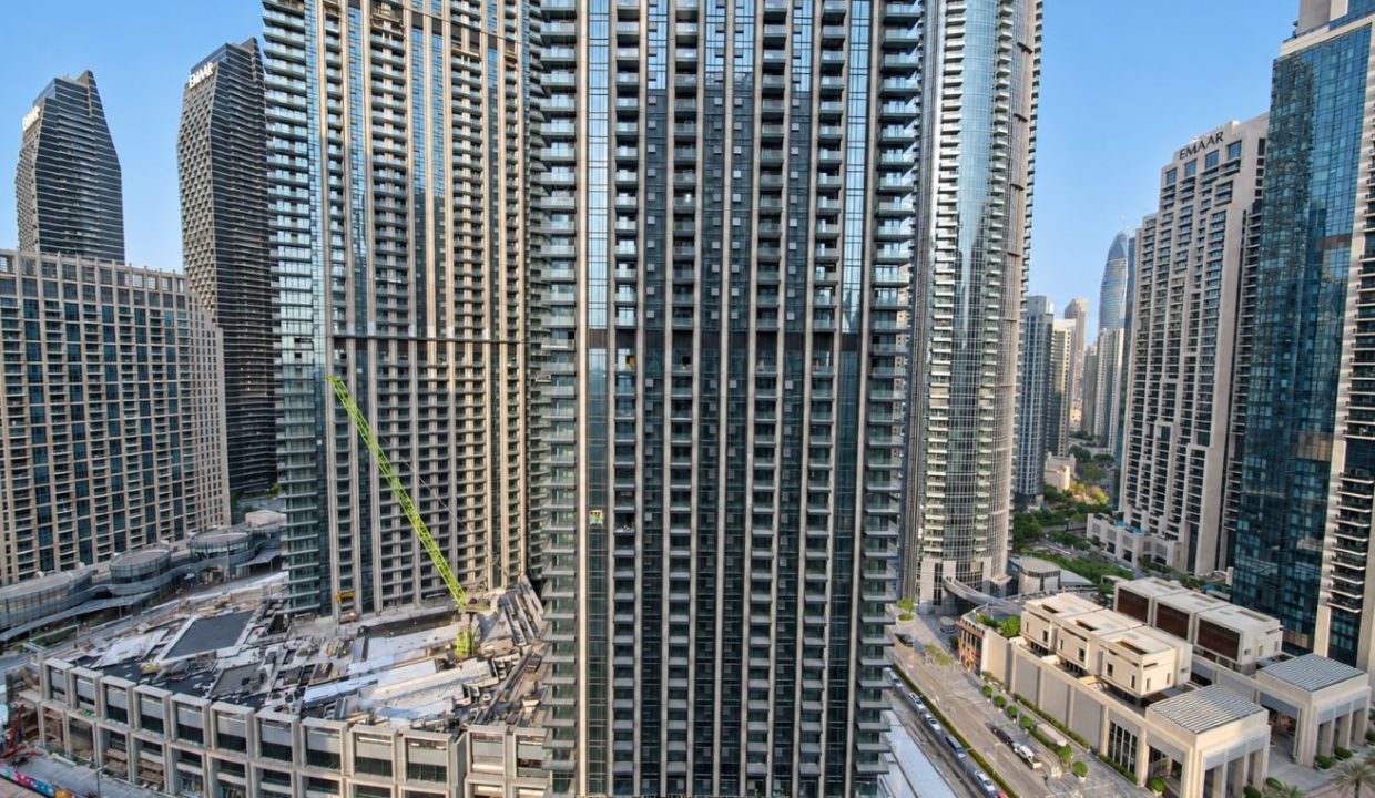 Upgraded Furnished 3BR + Maid | Burj Crown-21