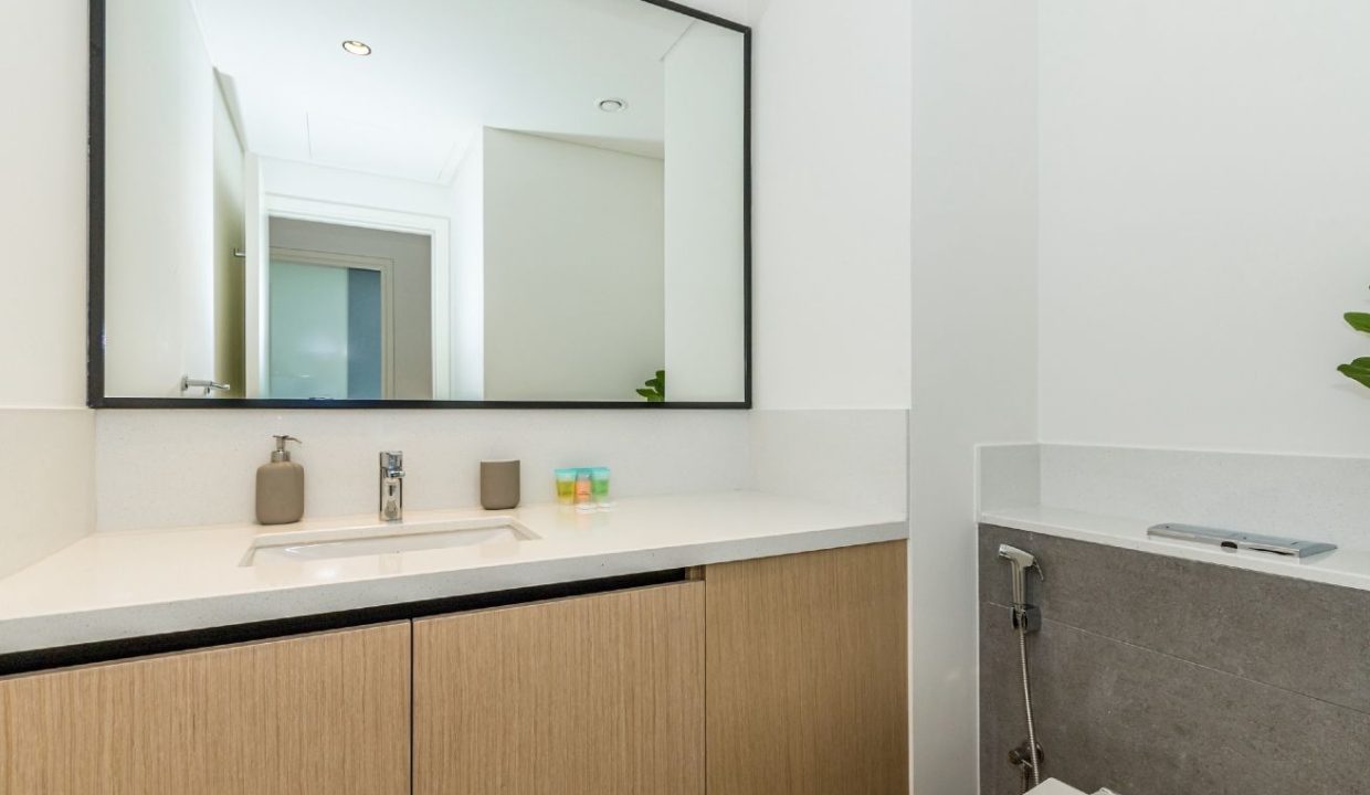 Fully Furnished 3BR + Maid | Upgraded | Burj Crown-22