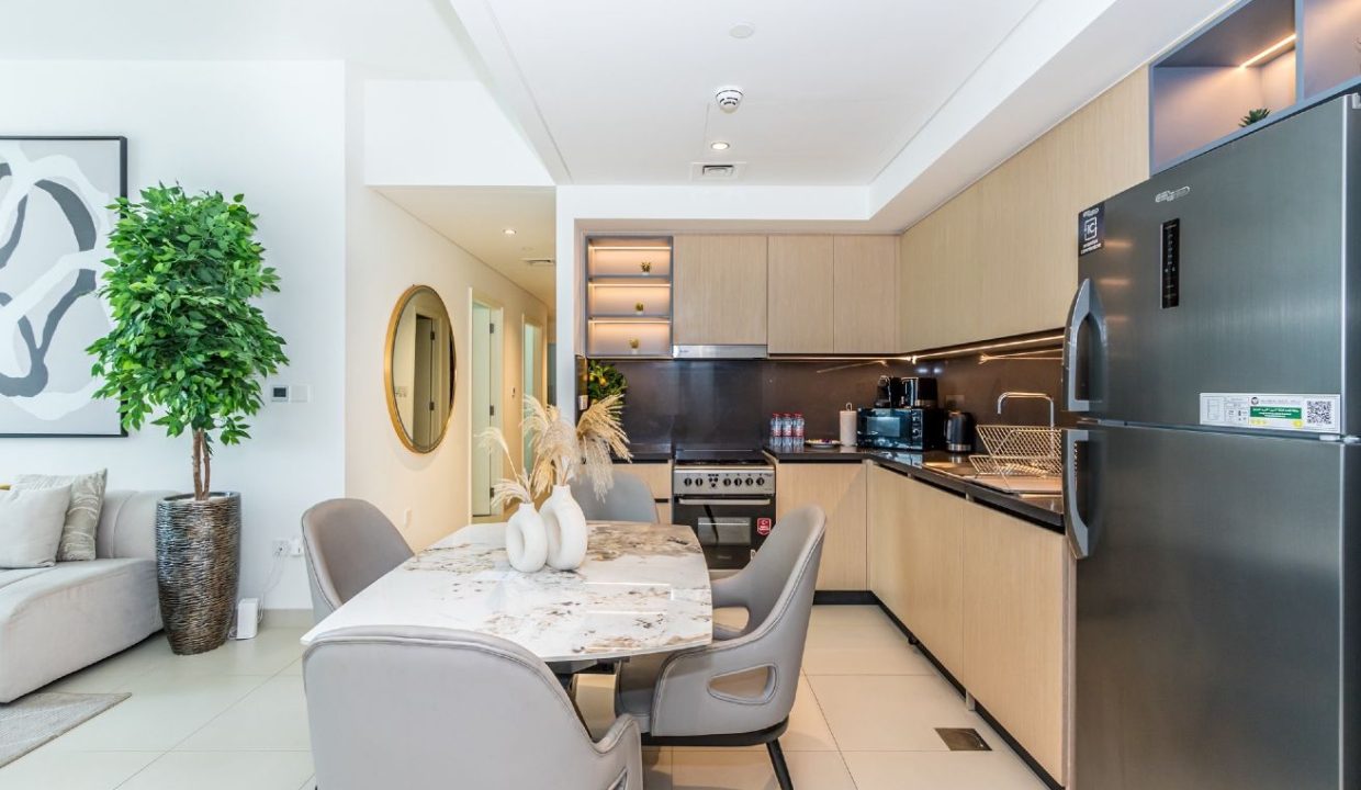 Fully Furnished 3BR + Maid | Upgraded | Burj Crown-4