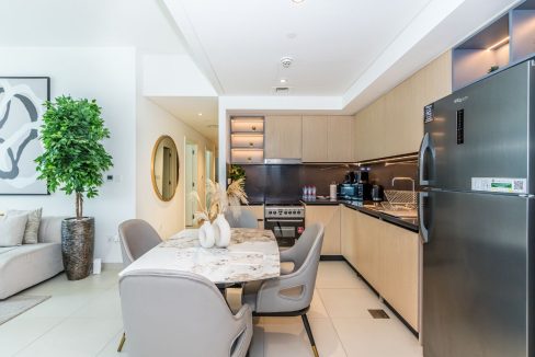 Fully Furnished 3BR + Maid | Upgraded | Burj Crown-4