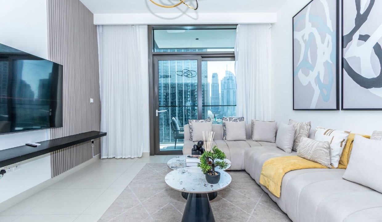 Fully Furnished 3BR + Maid | Upgraded | Burj Crown-1