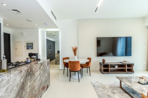 Upgraded Furnished 3BR + Maid | Burj Crown-5