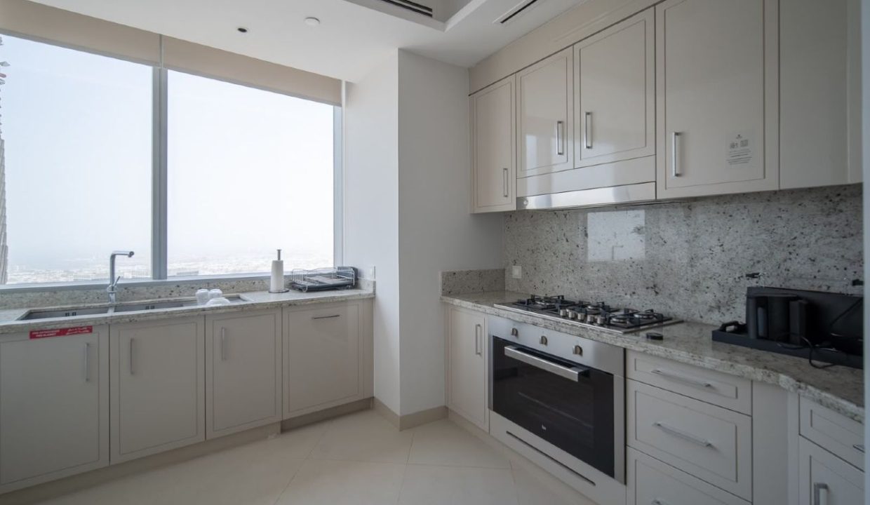 Luxury 4BR + Maid | Fully Furnished Serviced Apart-8