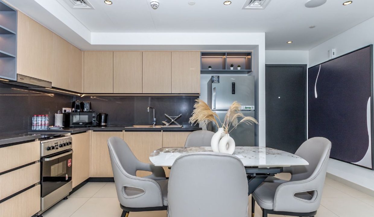 Fully Furnished 3BR + Maid | Upgraded | Burj Crown-9