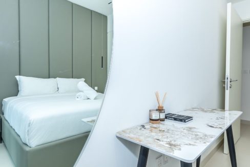 Upgraded Furnished 3BR + Maid | Burj Crown-10